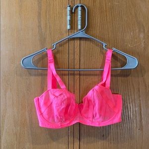 VICTORIA SECRET